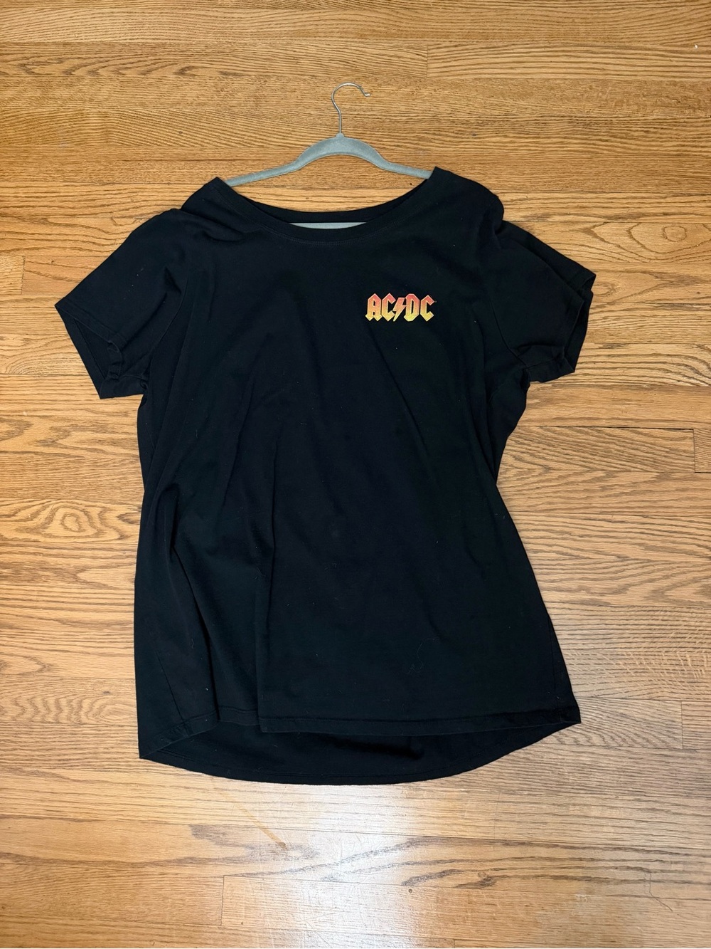 AC/DC Back In Black Women’s Graphic T-Shirt Black Size 3X